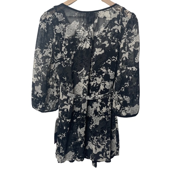 Oh Baby by Motherhood Black Floral Print Semi Sheer Tie Waist Maternity Top M - Picture 2 of 9